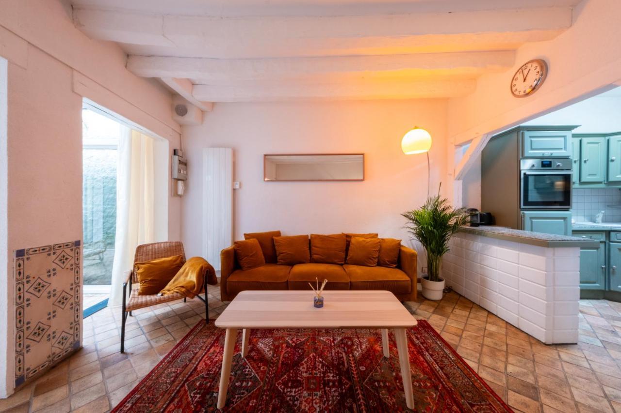 Le Cocon- Atypique Classe 2 Etoiles Gien Exteriér fotografie