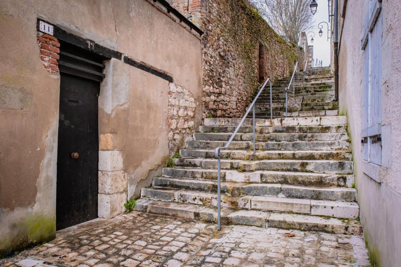 Le Cocon- Atypique Classe 2 Etoiles Gien Exteriér fotografie