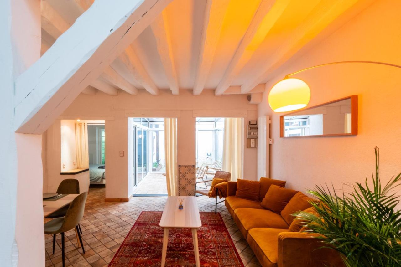 Le Cocon- Atypique Classe 2 Etoiles Gien Exteriér fotografie